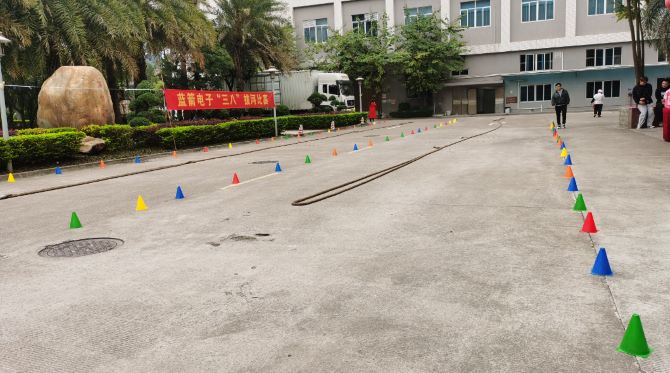 2121�Ƿ���(�й���)�����ٷ���վ